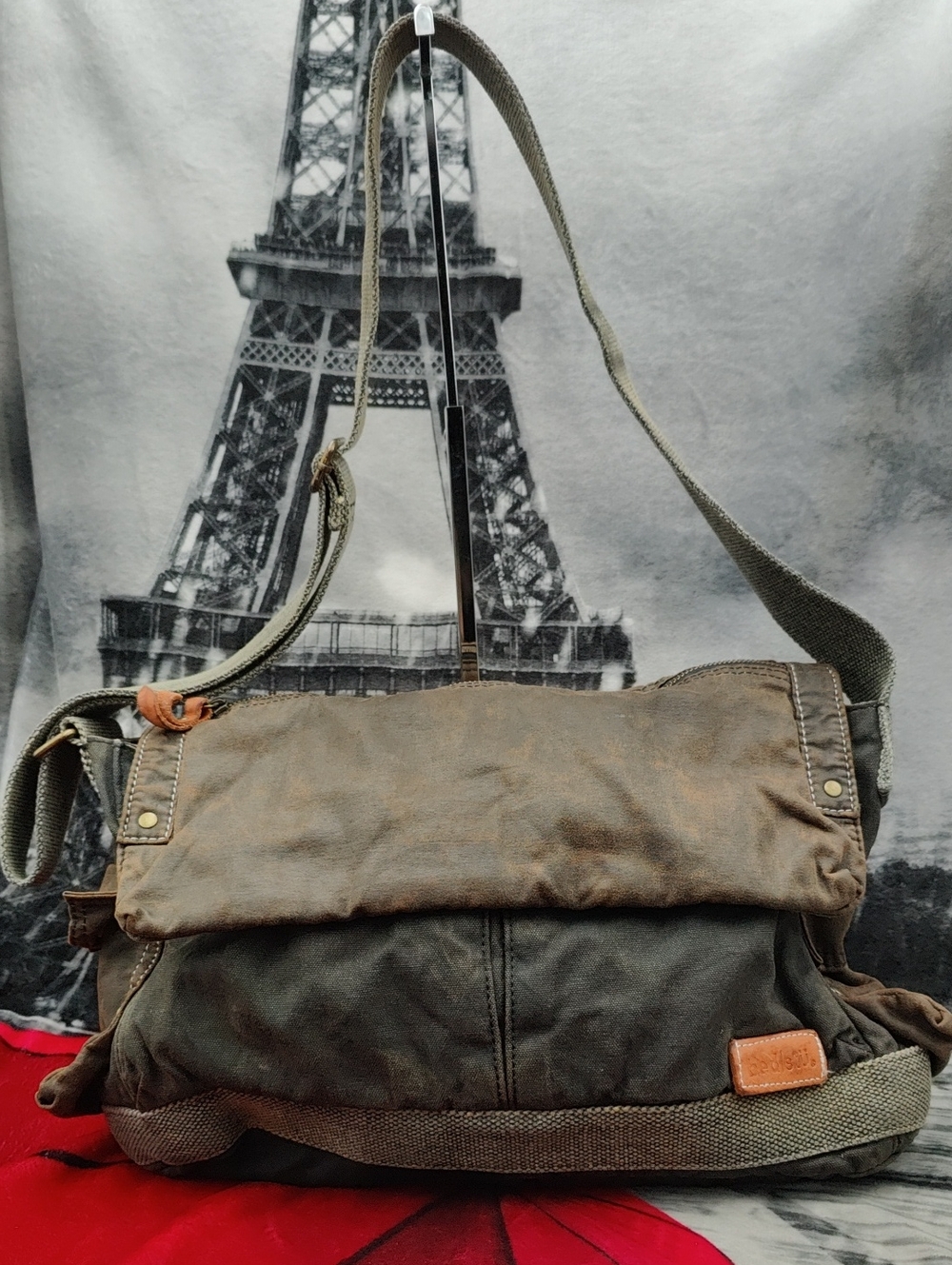 Bed Stu Haweye Messenger Bag